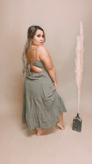 Tia Maxi Dress